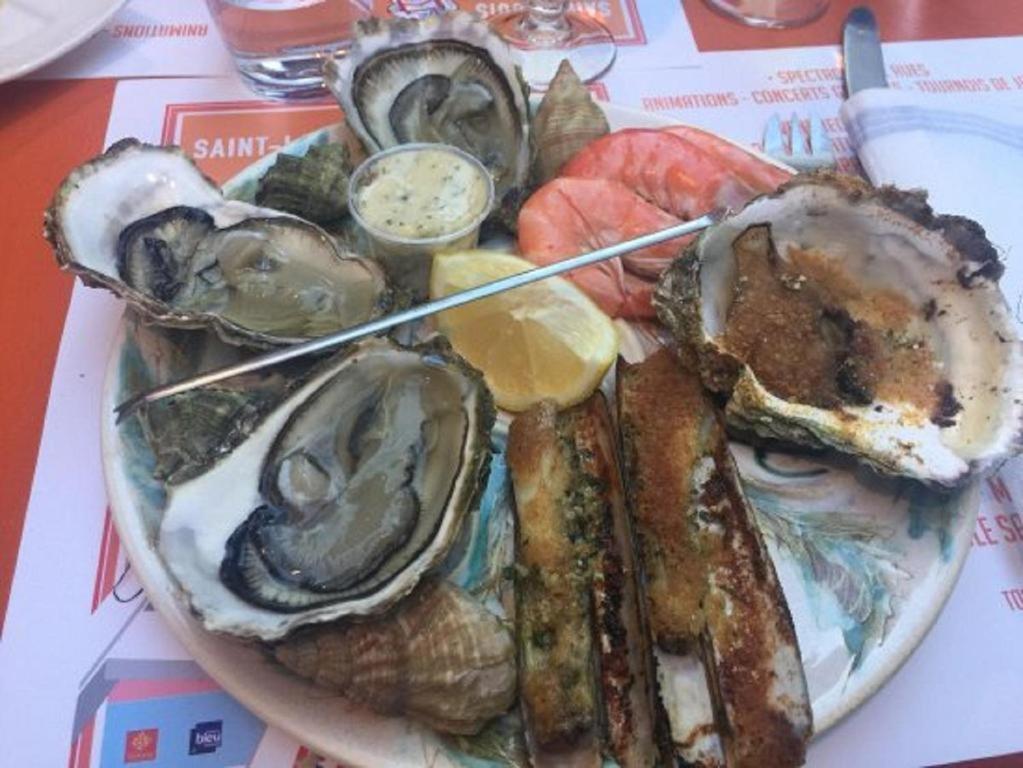 Les Poissons Apartamento Sète Exterior foto